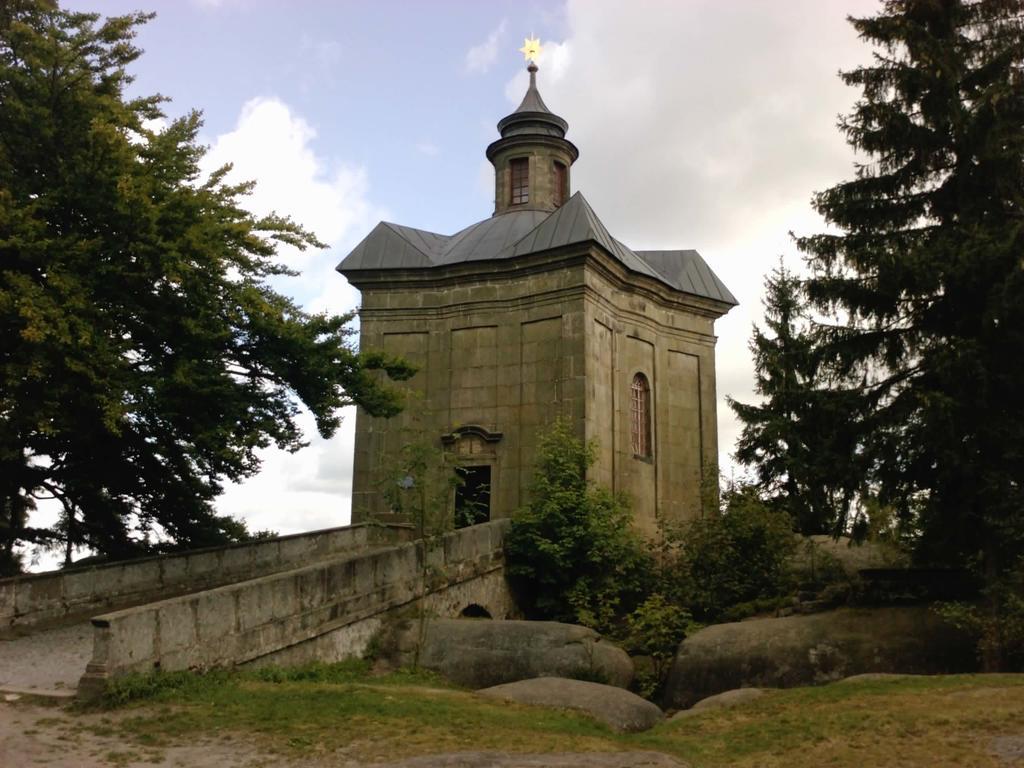 Na Hradbach Apartment